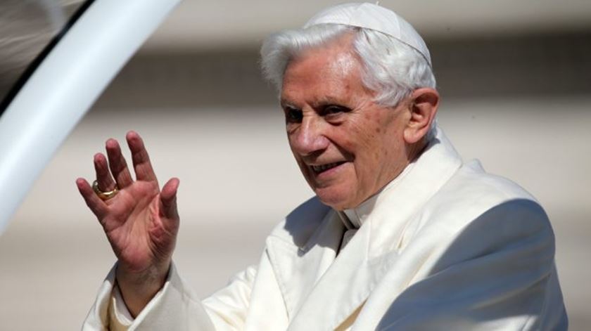 Bento XVI na última audiência geral no Vaticano, em fevereiro de 2013. Foto: EPA