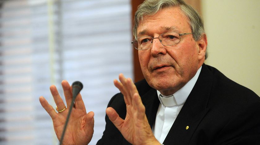 O cardeal George Pell está agora na cadeia a aguardar sentença. Foto: Joe Castro/EPA