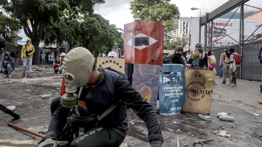 Manifestações têm marcado o dia-a-dia na Venezuela. Foto: Miguel Gutierrez/EPA