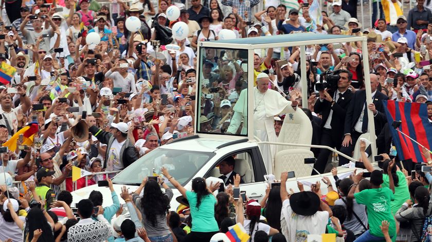 As beatificações são momentos de festa popular e não podem ser só transmitidos em streaming, considera o Vaticano. Foto: Leonardo Munoz/EPA