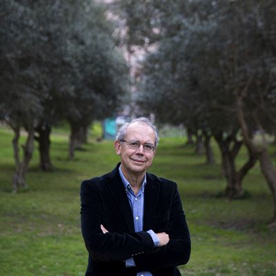 "Da pandemia vamos levar connosco esta experiência da morte invisível"