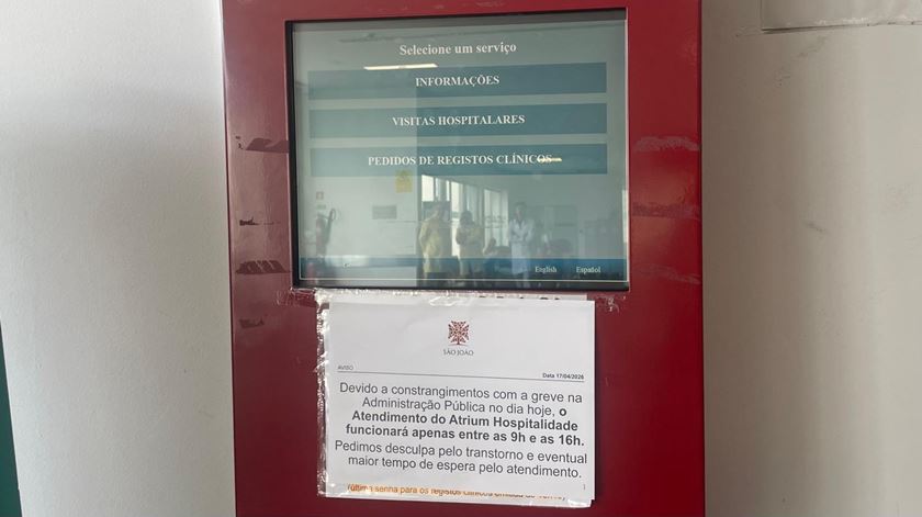 Greve no Porto. Escolas fechadas, saúde e finanças com poucos os constrangimentos