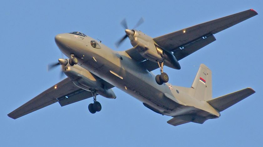 Queda de avião militar russo na Crimeia faz 29 mortos