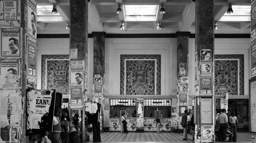 Vista interior da estação Sul e Sueste, 1976. Foto: Associação  de Turismo de Lisboa
