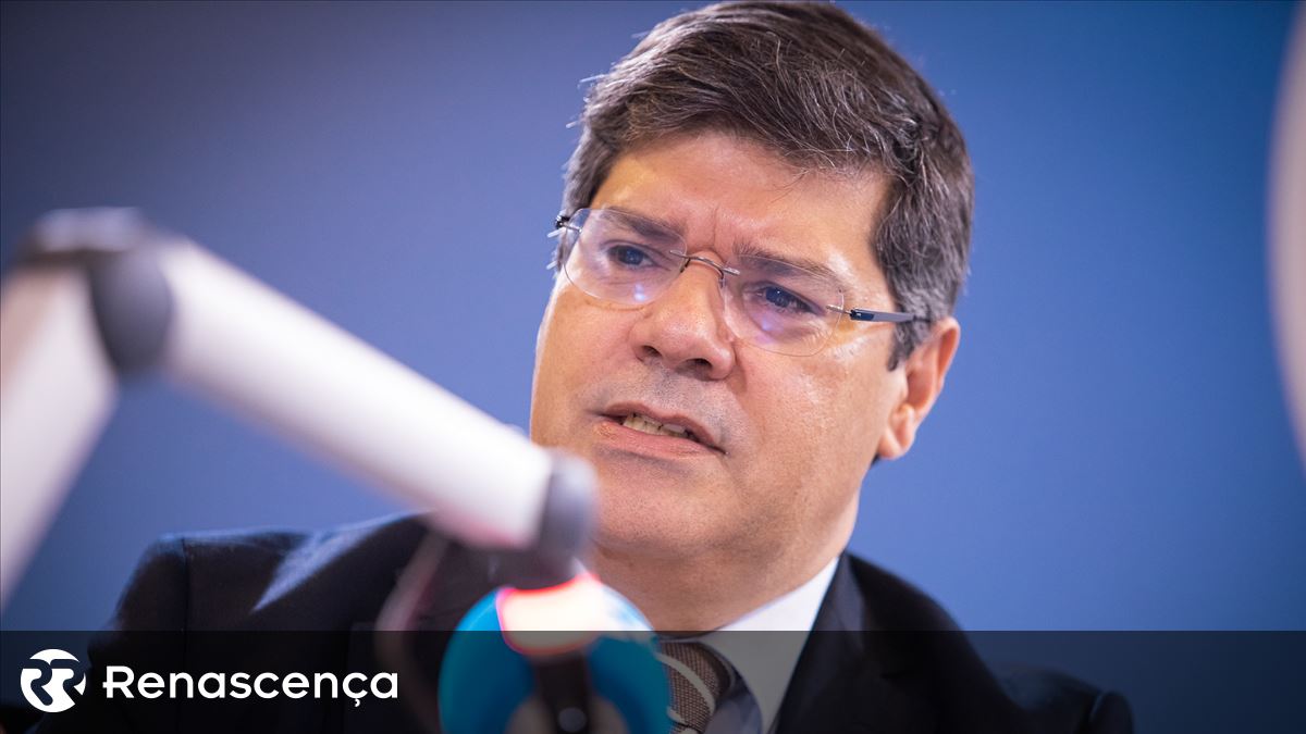 Brilhante Dias vê Governo “desorientado” e tem PS “preparado” para apresentar mais medidas antitemporal