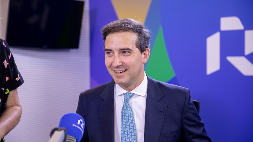 Alexandre Poço critica Chega na lei laboral: "Não podemos ter posições postiças" Alexandre Poço critica Chega na lei laboral: "Não podemos ter posições postiças"