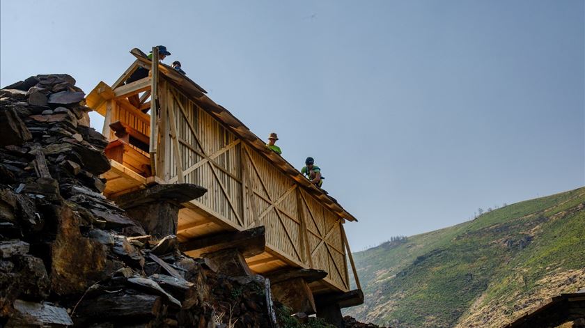 Espigueiro de Drave transforma-se em Biblioteca de Troca de Livros