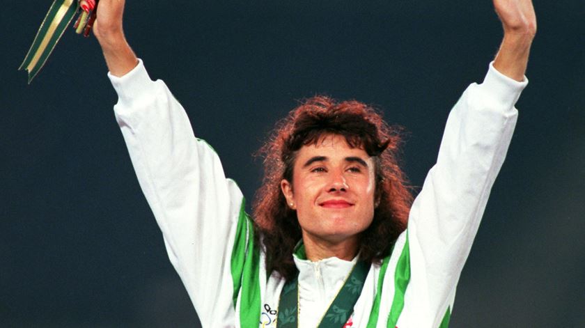 Fernanda Ribeiro distinguida com prémio 30 anos após ouro olímpico