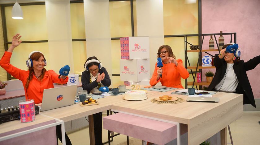 Júlia Pinheiro e As Três da Manhã na emissão especial Dia Internacional da Mulher e 20 anos da SIC Mulher foto: Pedro Melo/Sic Mulher