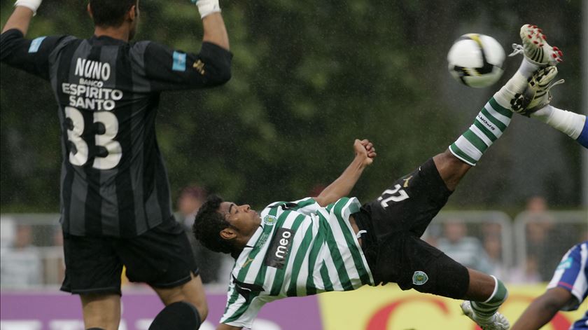 Vukcevic não quis, Tiuí aproveitou. As memórias do herói do Sporting na final da Taça frente ao Porto Vukcevic não quis, Tiuí aproveitou. As memórias do herói do Sporting na final da Taça frente ao Porto