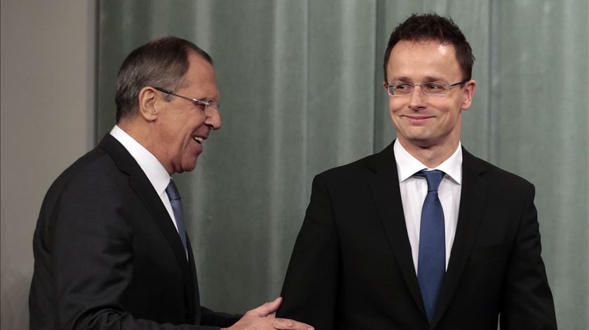 União Europeia exige esclarecimentos da Hungria sobre partilha de informações com a Rússia