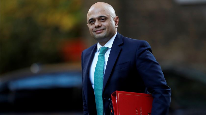 Javid é um dos favoritos entre os conservadores. Foto: Peter Nicholls/Reuters