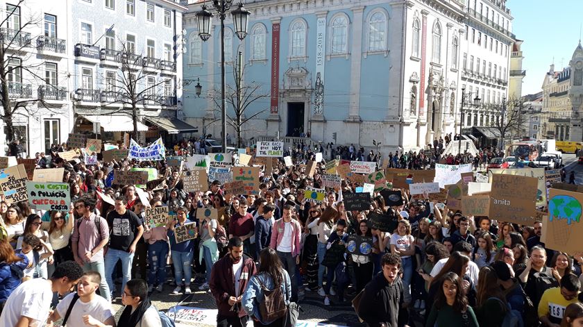 Protesto dos estudantes pelo clima em Lisboa, Portugal. Foto: Manuela Pires/RR