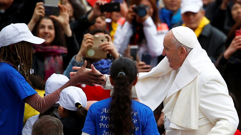 Papa Francisco quer um novo consenso para a educação. Foto: Yara Nardi/Reuters
