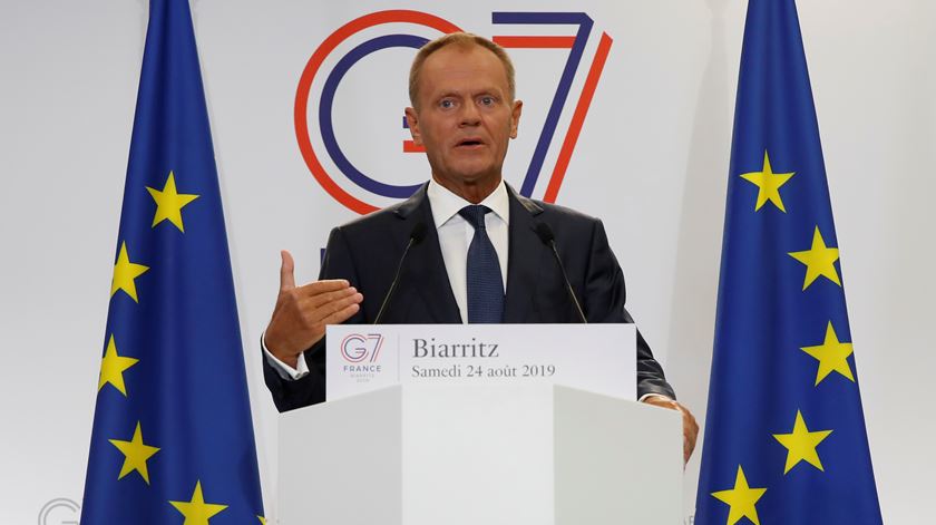 Donald Tusk diz que acordo entre Londres e Bruxelas poderá estar por horas. Foto: Christian Hartmann/Reuters