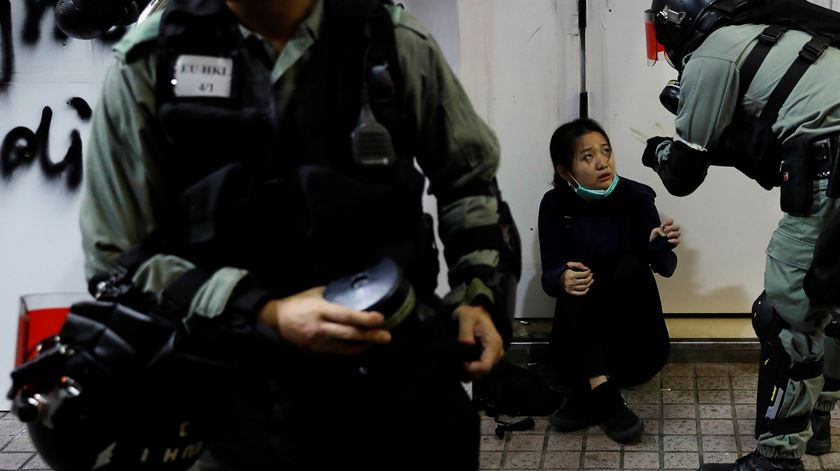 Detenção em protesto no ano passdo. Foto: Tyrone Siu/Reuters