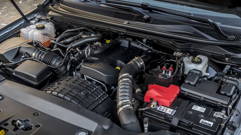 2019_FORD_RANGER_RAPTOR_PERFORMANCE_BLUE_213