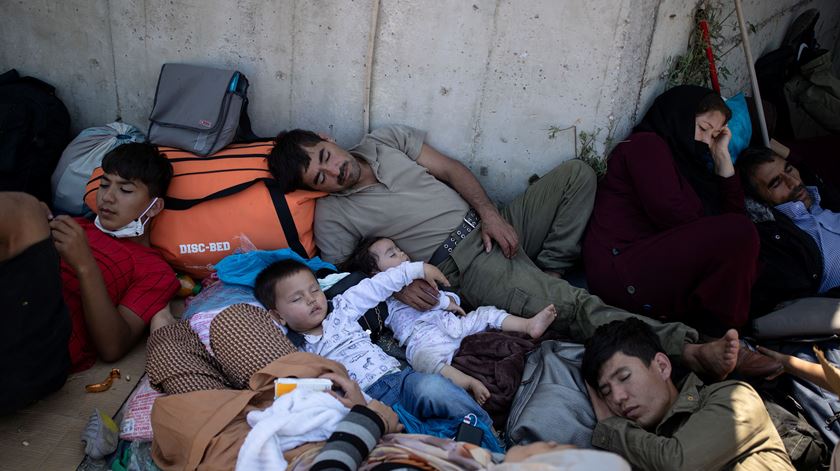 Campo de refugiados de Moria alberga cerca de 13 mil pessoas, incluindo 4 mil crianças. Foto: Reuters