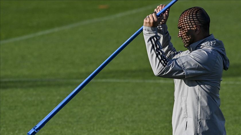 ​A reflexão de Martínez sobre ego: “Não me digam que não é preciso para jogar perante 70 mil pessoas”