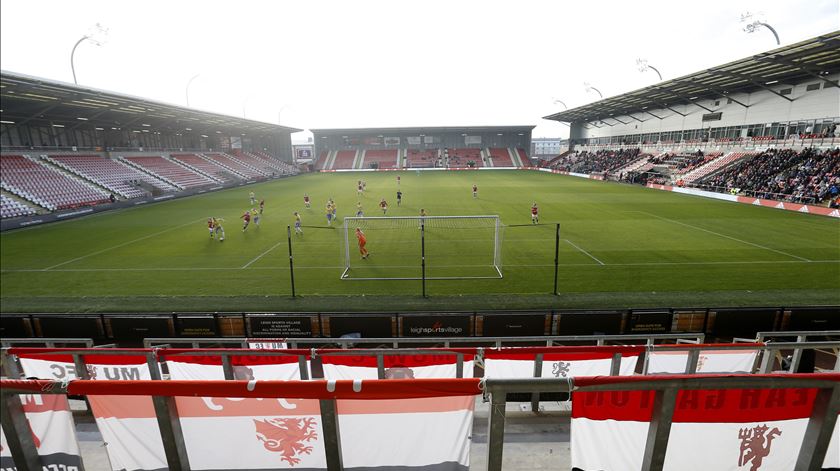 Portugal vai disputar os três jogos da fase de grupos na Leigh Sports Village (Wigan &amp; Leigh, Manchester), onde joga a equipa feminina dos "red devils". Capacidade: 12.000 espectadores. Foto: Ed Sykes/Reuters