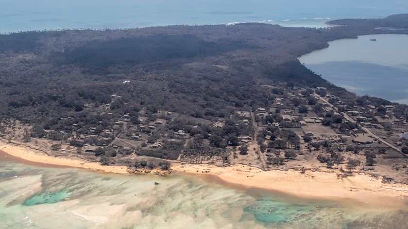 Tonga continua a receber ajuda humanitária. EUA doaram mais 2,22 milhões