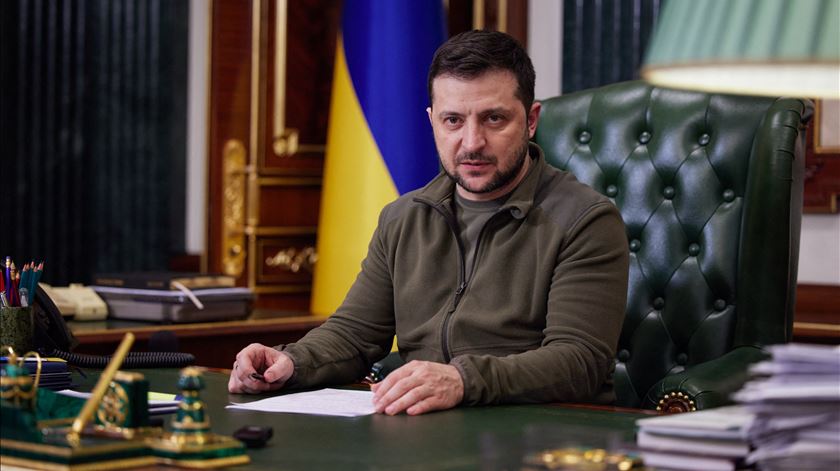 Presidente ucraniano fala em exigências da Rússia “mais realistas”