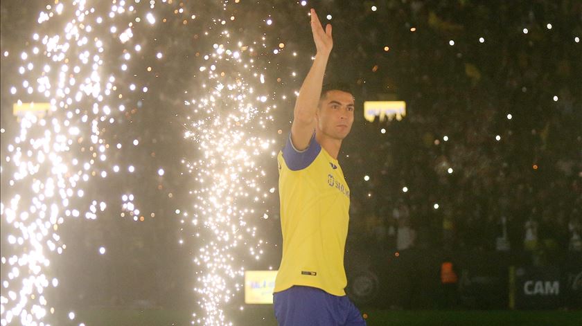 A apresentação de Ronaldo na Arábia Saudita em imagens