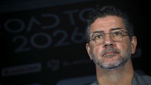 Rui Vitória “apreensivo”, mas a viver uma “situação estranhamente normal” nos EAU