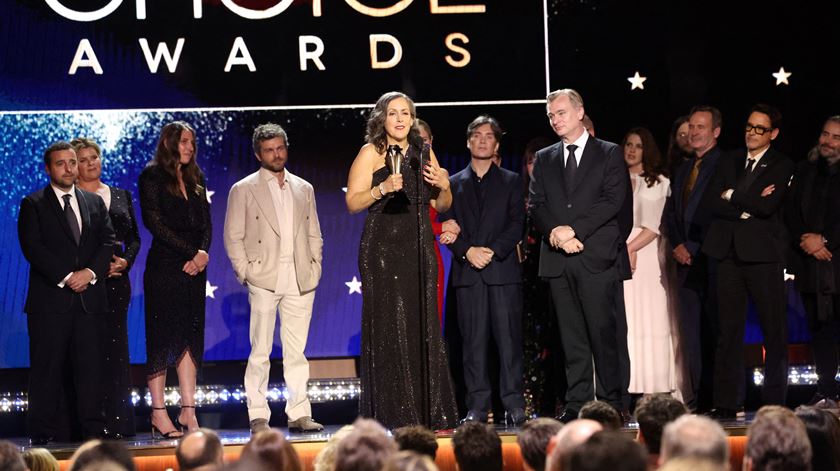"Oppenheimer" domina noite dos Critics Choice Awards com oito estatuetas