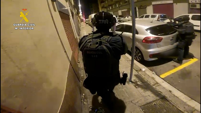 Jihadista de 18 anos detido em Barcelona, Espanha durante Operação Numidas. Foto: Guardia Civil espanhola