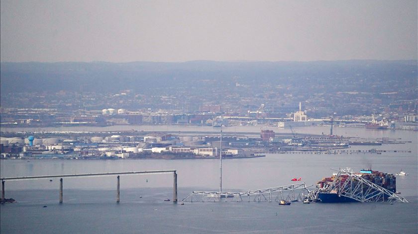 Dados como mortos os seis trabalhadores desaparecidos no colapso da ponte em Baltimore Dados como mortos os seis trabalhadores desaparecidos no colapso da ponte em Baltimore
