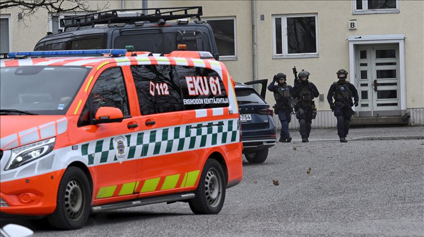 Tiroteito em escola primária da Finlândia provoca três menores feridos Foto: Reuters