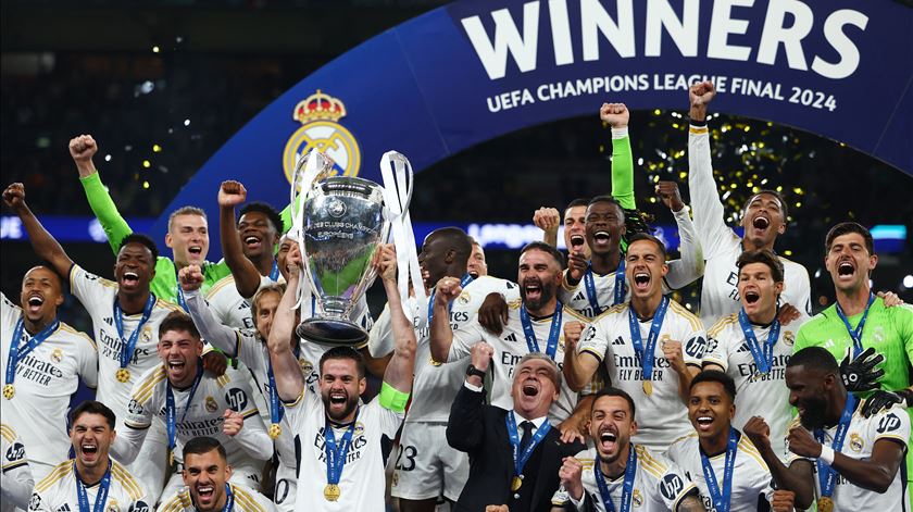 Contra o rei da Europa não se perdoa. Real Madrid derruba Dortmund de pólvora seca e conquista a Liga dos Campeões Contra o rei da Europa não se perdoa. Real Madrid derruba Dortmund de pólvora seca e conquista a Liga dos Campeões