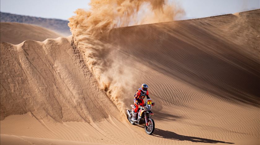 Dakar 2025. Daniel Sanders vence nas motas pela primeira vez