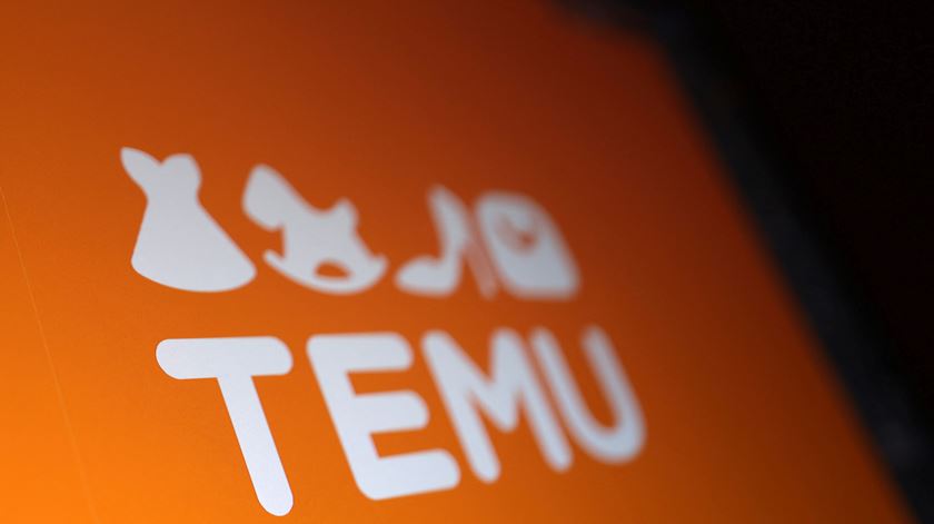 UE admite taxa fixa de 2 euros sobre encomendas da Temu e Shein