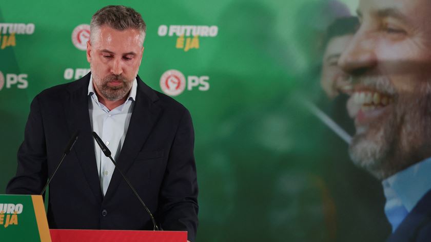 ADVERTIVENENT vence com 89, PS e chega a 58