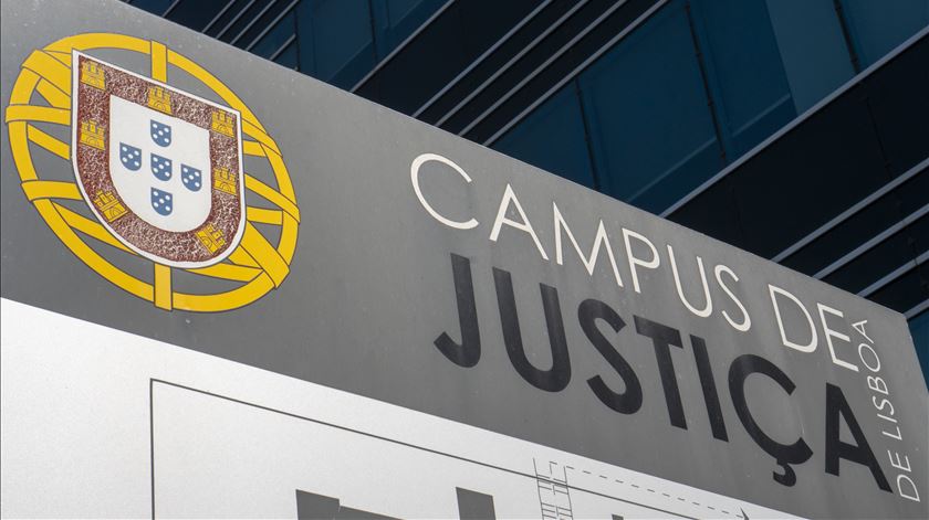 Advogado Paulo Topa detido por suspeitas de corrupção fica em prisão preventiva