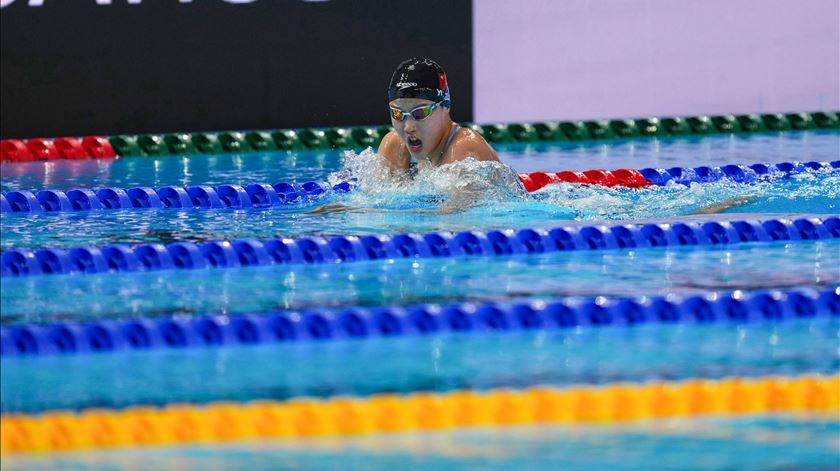Tem 12 anos e conquistou uma medalha nos Mundiais de natação. Não se via nada assim desde 1936