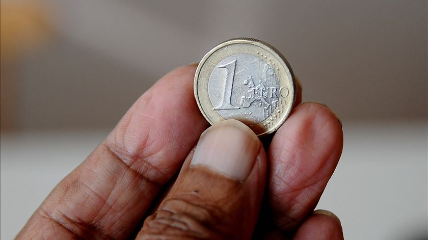 Preços, salários e impostos: saiba tudo o que muda no seu bolso em 2026