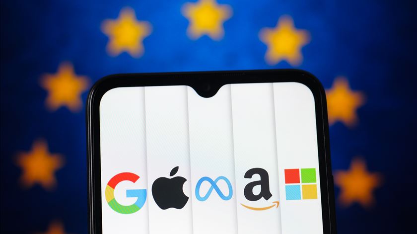 Serviços "nuvem" da Amazon e Microsoft sob investigação