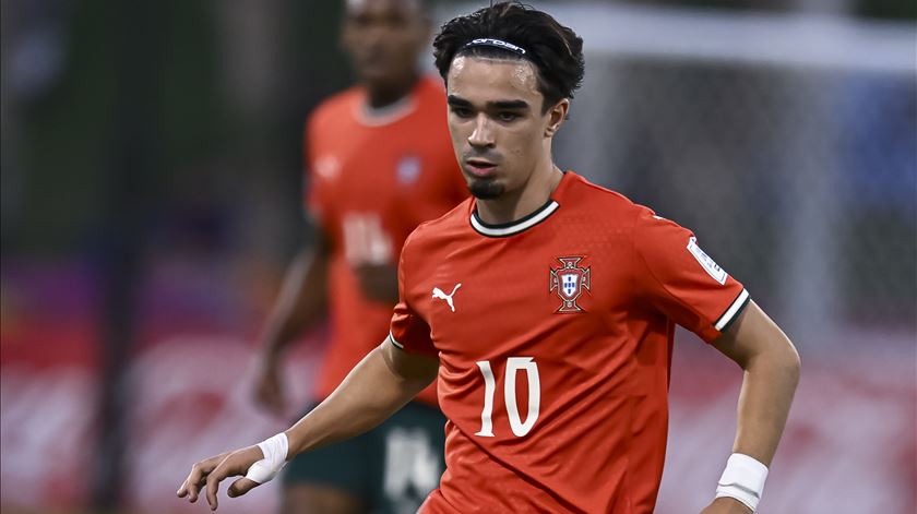 Mundial sub-17. Mateus Mide vence Bola de Ouro, Romário Cunha a Luva de Prata