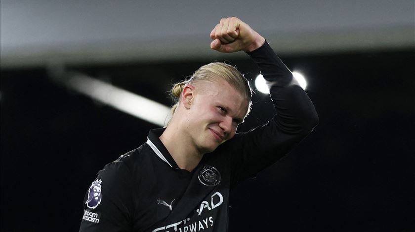 Haaland é o mais rápido de sempre a chegar aos 100 golos na Premier League