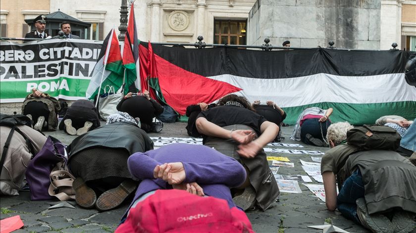Israel vai deportar ativistas portugueses. "Só vamos ficar descansados quando os virmos"