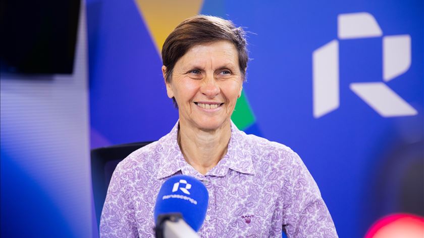 Maria do Carmo Fonseca: "Cientistas devem dialogar" e "aproximar-se mais dos influencers"