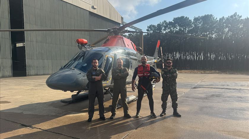 Força Aérea: quatro pessoas resgatadas de helicóptero em 12 horas