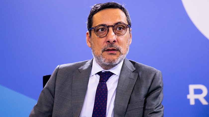 Mendonça Mendes: "Não me choca que deixem de existir" as situações de visto prévio