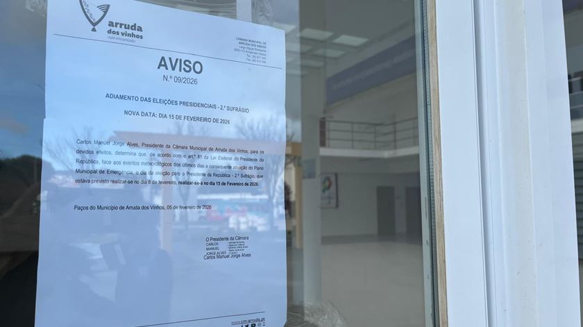 Pavilhão Multiusos de Arruda dos Vinhos um dos locais de voto que está encerrado neste domingo eleitoral Foto: Ana Catarina André/RR Pavilhão Multiusos de Arruda dos Vinhos um dos locais de voto que está encerrado neste domingo eleitoral Foto: Ana Catarina André/RR