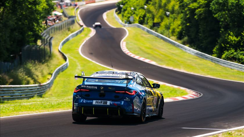 Não faltam curvas e desníveis ao Nürburgring Nordschleife. Foto: ADAC/Gruppe C Photography