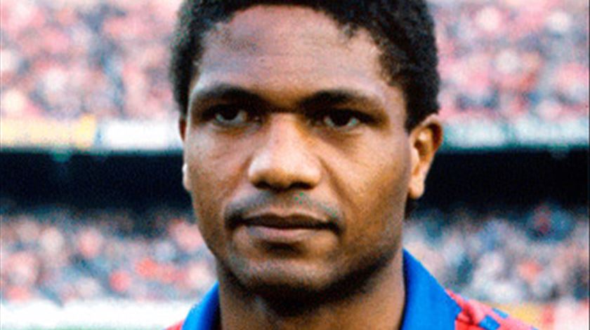 Aloísio: "O Cruijff raramente ia para o meio nos meiinhos, ainda tinha uma técnica incrível"