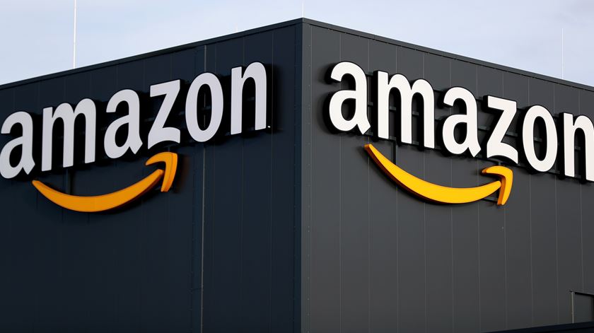 Apagão na Amazon. Já há "sinais de recuperação" nos sites e aplicações que estiveram em baixo